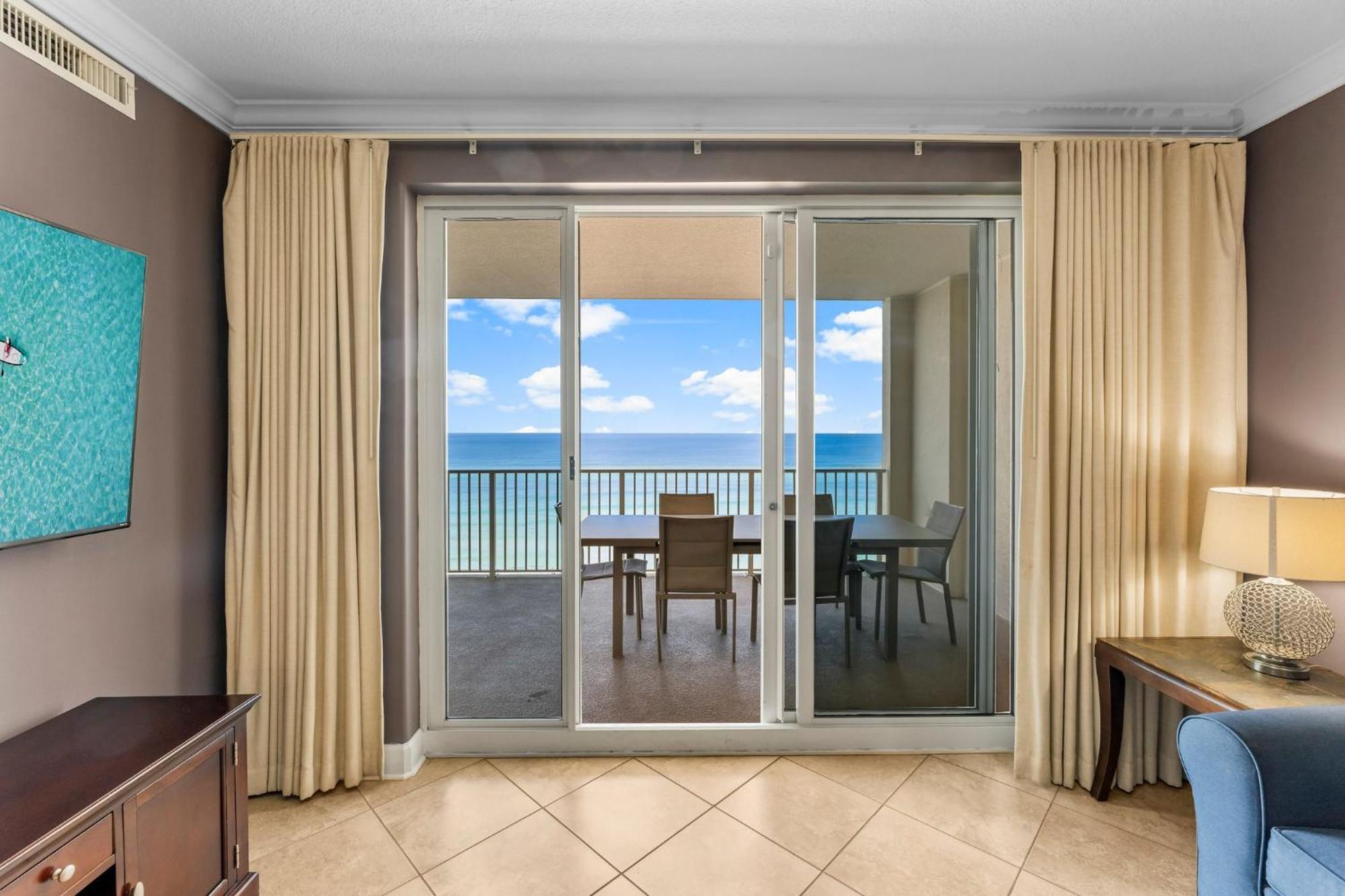 Ocean Reef Beach Resort! Beach Front! Free Seasonal Beach Chairs! By Dolce Vita Getaways Pcb Panama City Beach Ngoại thất bức ảnh